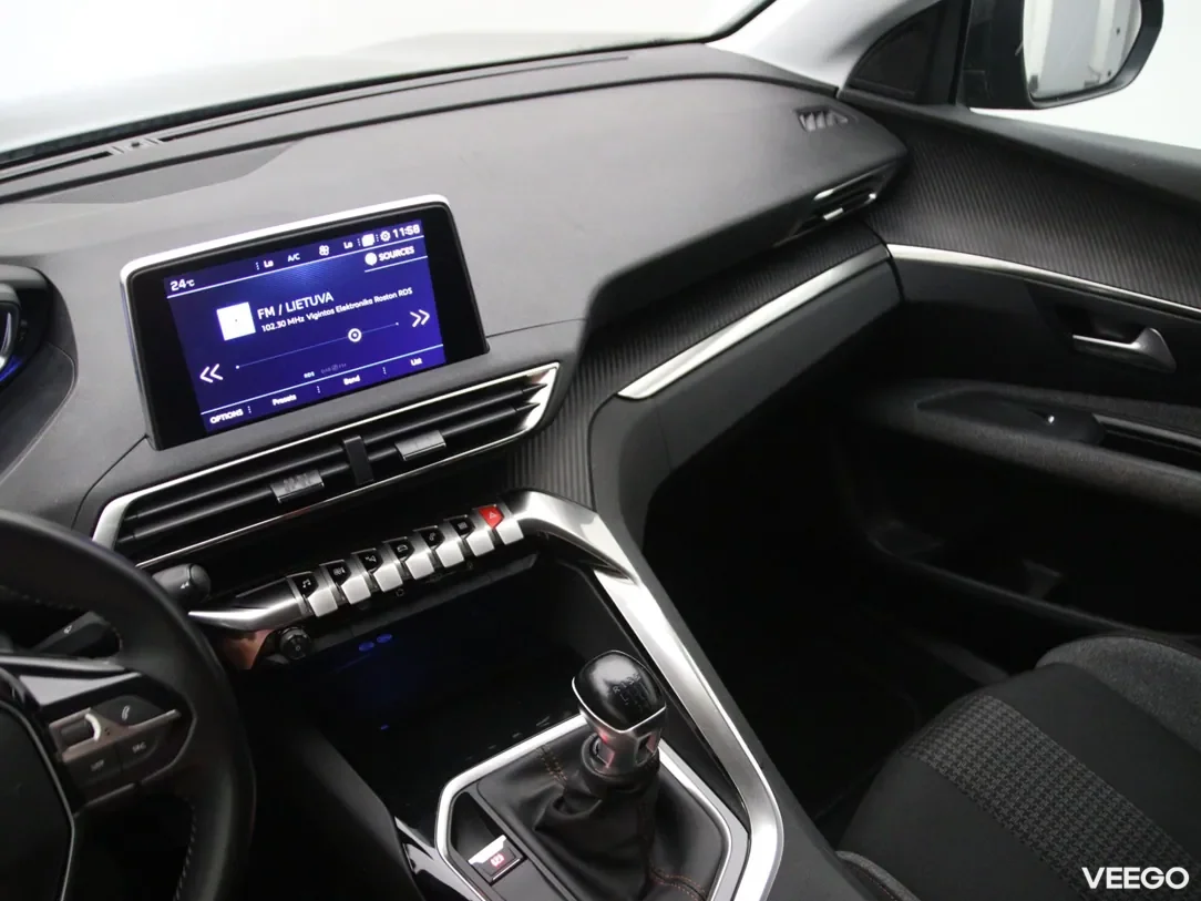 Peugeot 3008 1.2 96kW