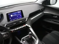 Peugeot 3008 1.2 96kW thumbnail