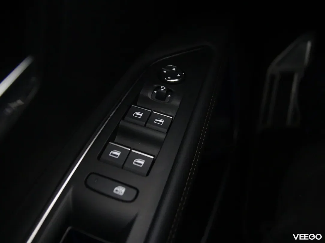 Peugeot 3008 1.6 165kW