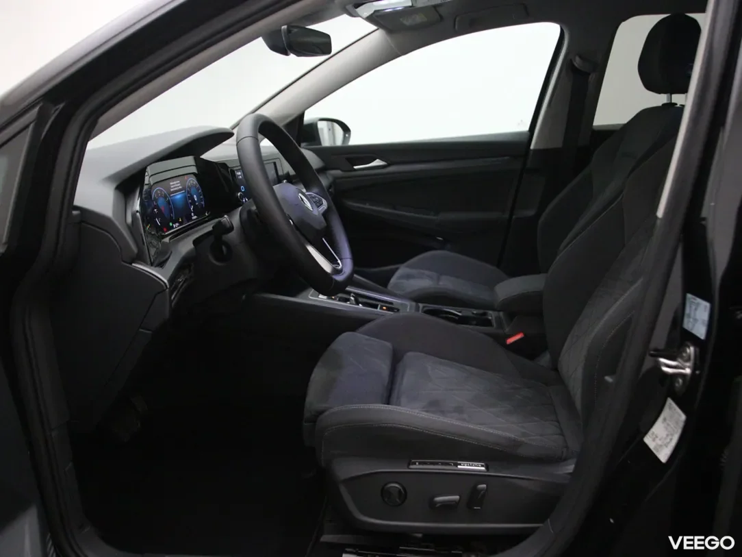 Volkswagen Golf 1.5 110kW