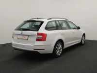 Skoda Octavia 1.5 110kW thumbnail