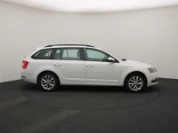 Skoda Octavia 1.5 110kW thumbnail