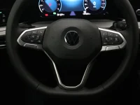 Volkswagen Golf 1.5 110kW thumbnail