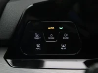 Volkswagen Golf 1.5 110kW thumbnail