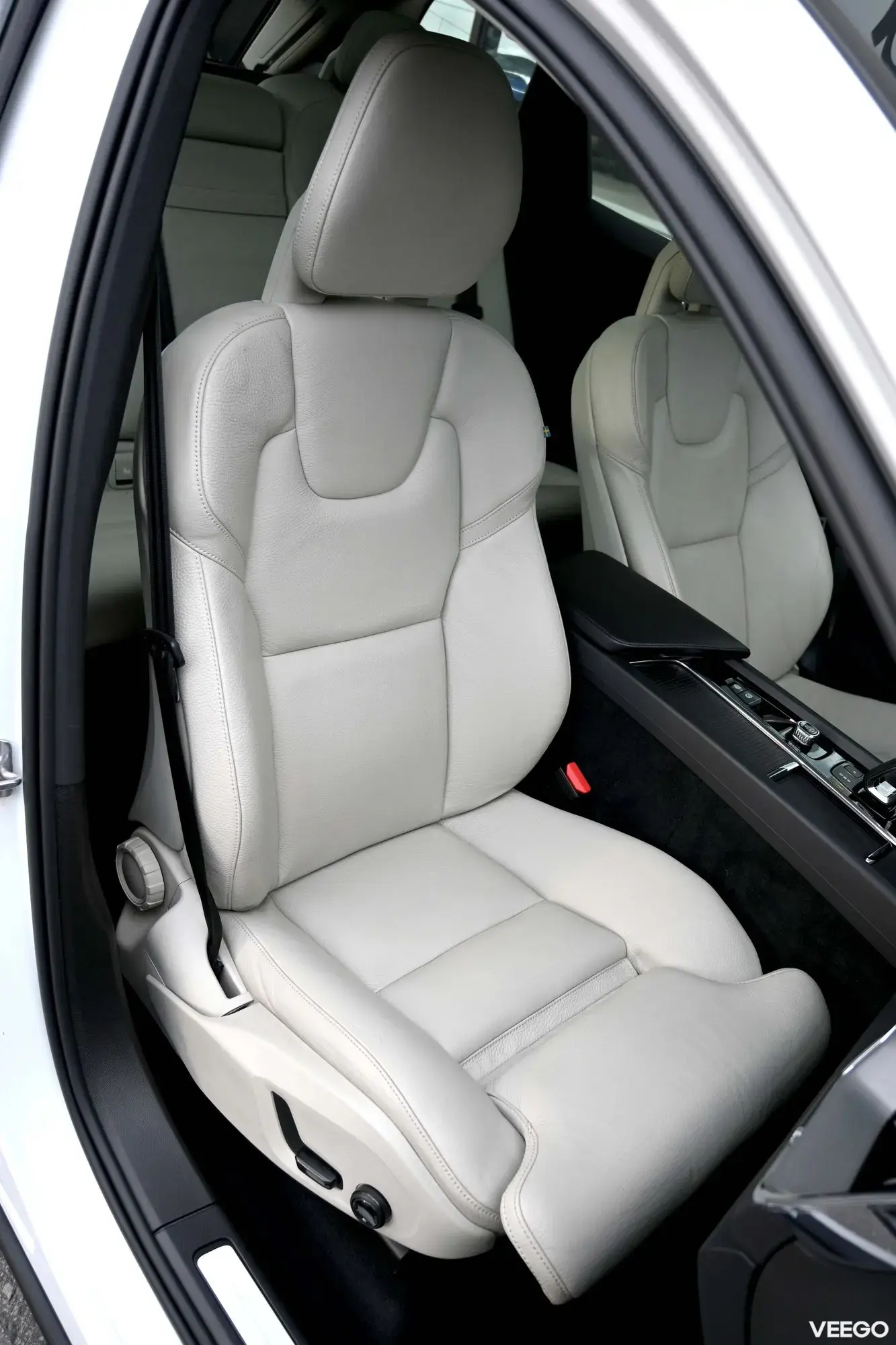 Volvo XC60 AWD RECHARGE INSCRIPTION INTELLI SAFE 2 293kW