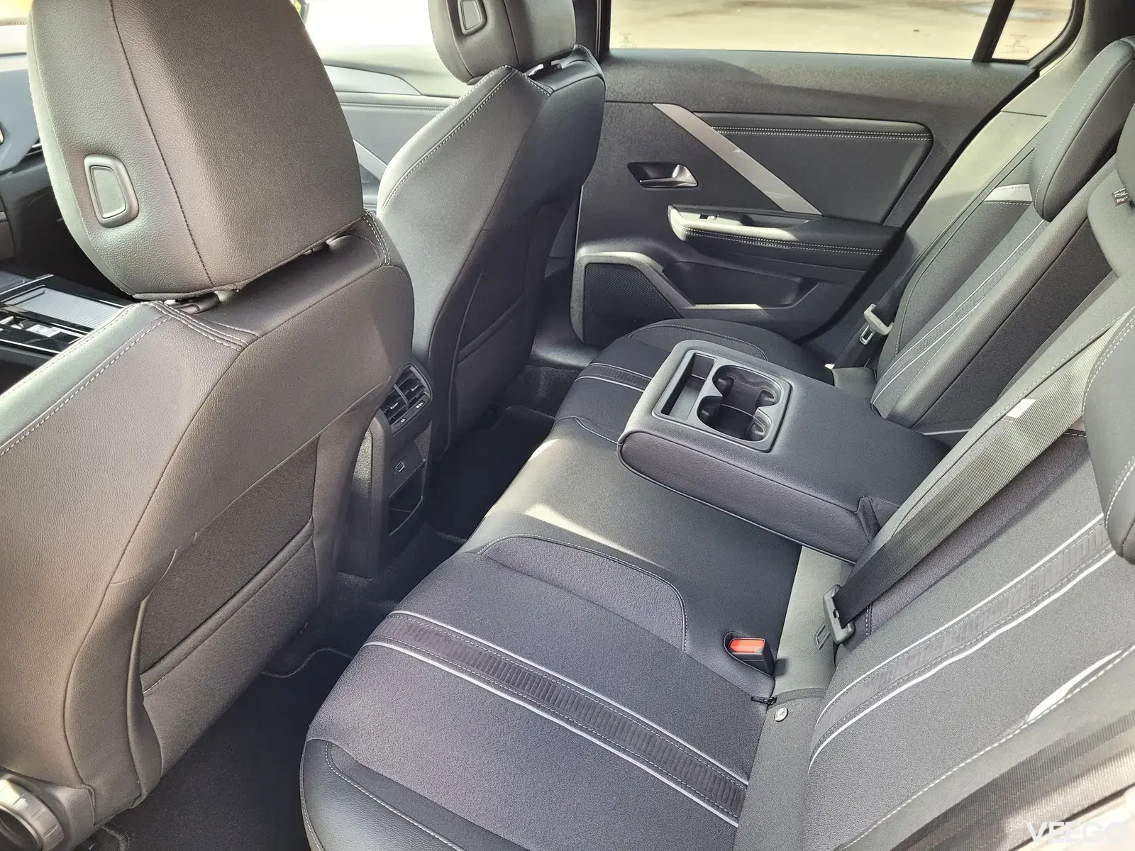 Opel Astra 1.2 96kW