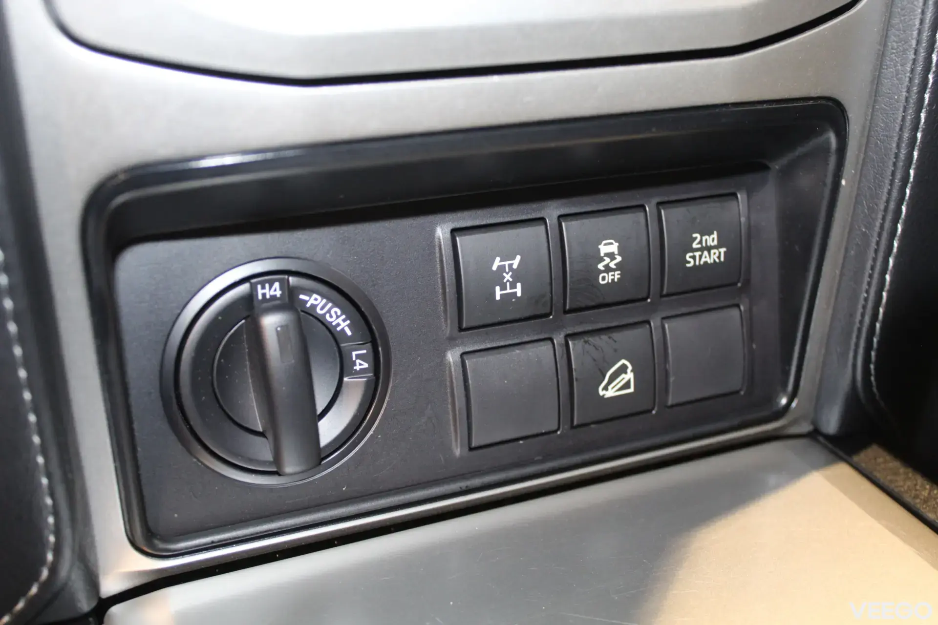 Toyota Land Cruiser 150 Executive 4WD 2.8 150kW