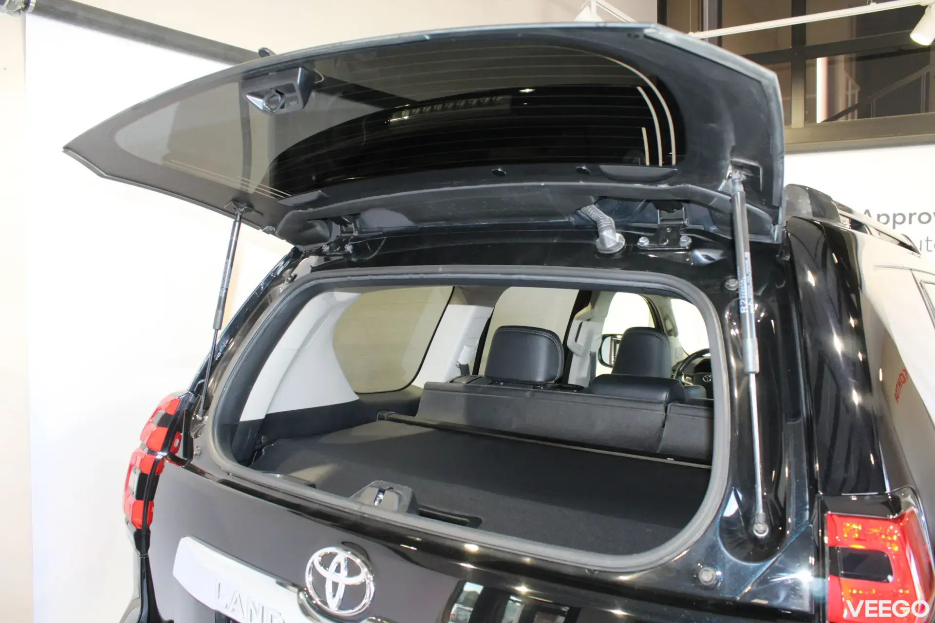 Toyota Land Cruiser 150 Executive 4WD 2.8 150kW