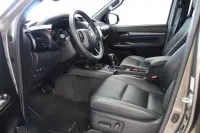 Toyota Hilux Infincible 2.8 150kW thumbnail