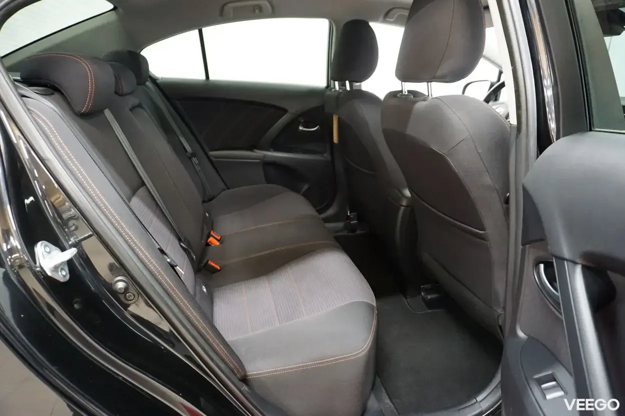 Toyota Avensis Active Plus 1.8 108kW