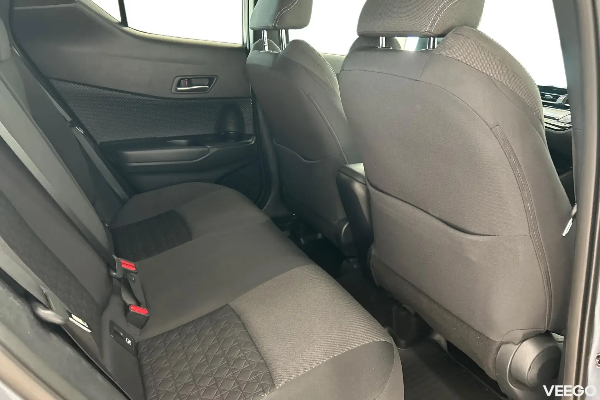 Toyota C-HR Style Hybrid 1.8 72kW