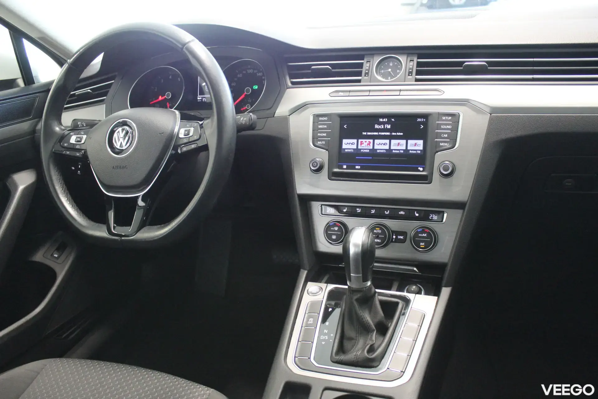Volkswagen Passat Trendline 1.4 92kW