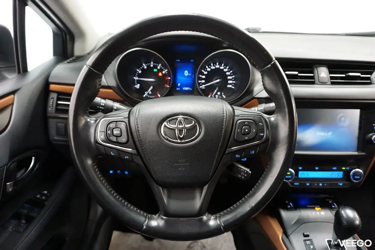 Toyota Avensis Active Plus 1.8 108kW