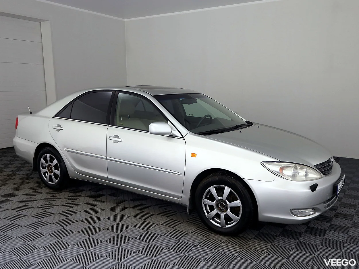 Toyota Camry 2.4 112kW