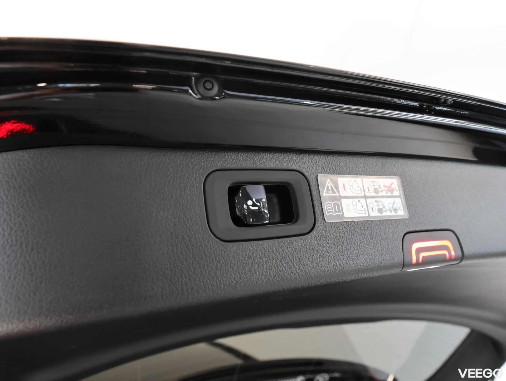 Mercedes-Benz C200 d AMG Night-Package 2 120kW