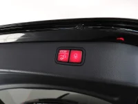 Mercedes-Benz C200 d AMG Night-Package 2 120kW thumbnail