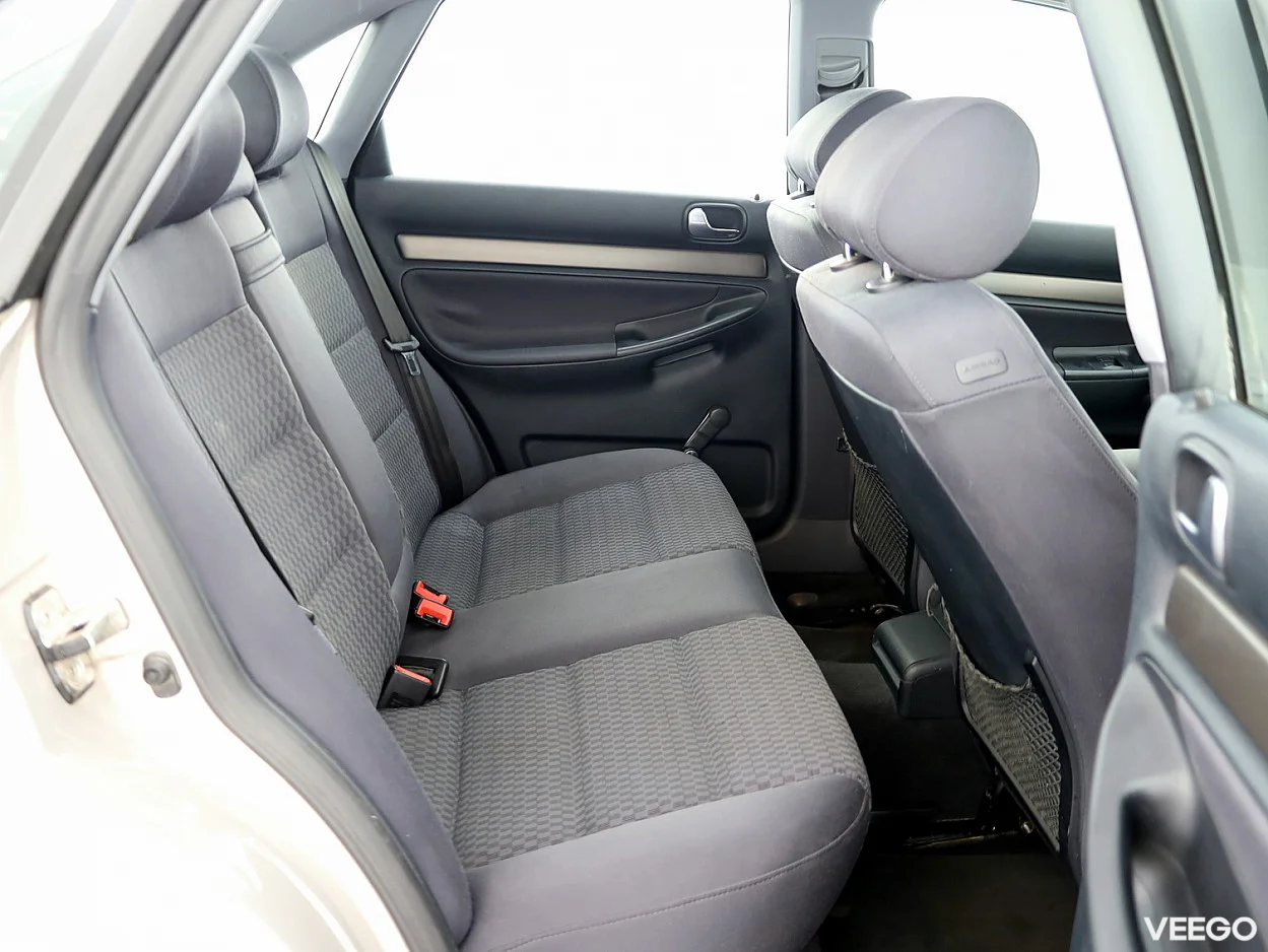 Audi A4 1.6 74kW