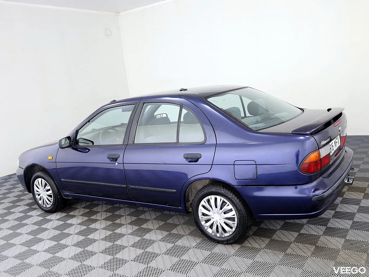 Nissan Almera 1.6 73kW