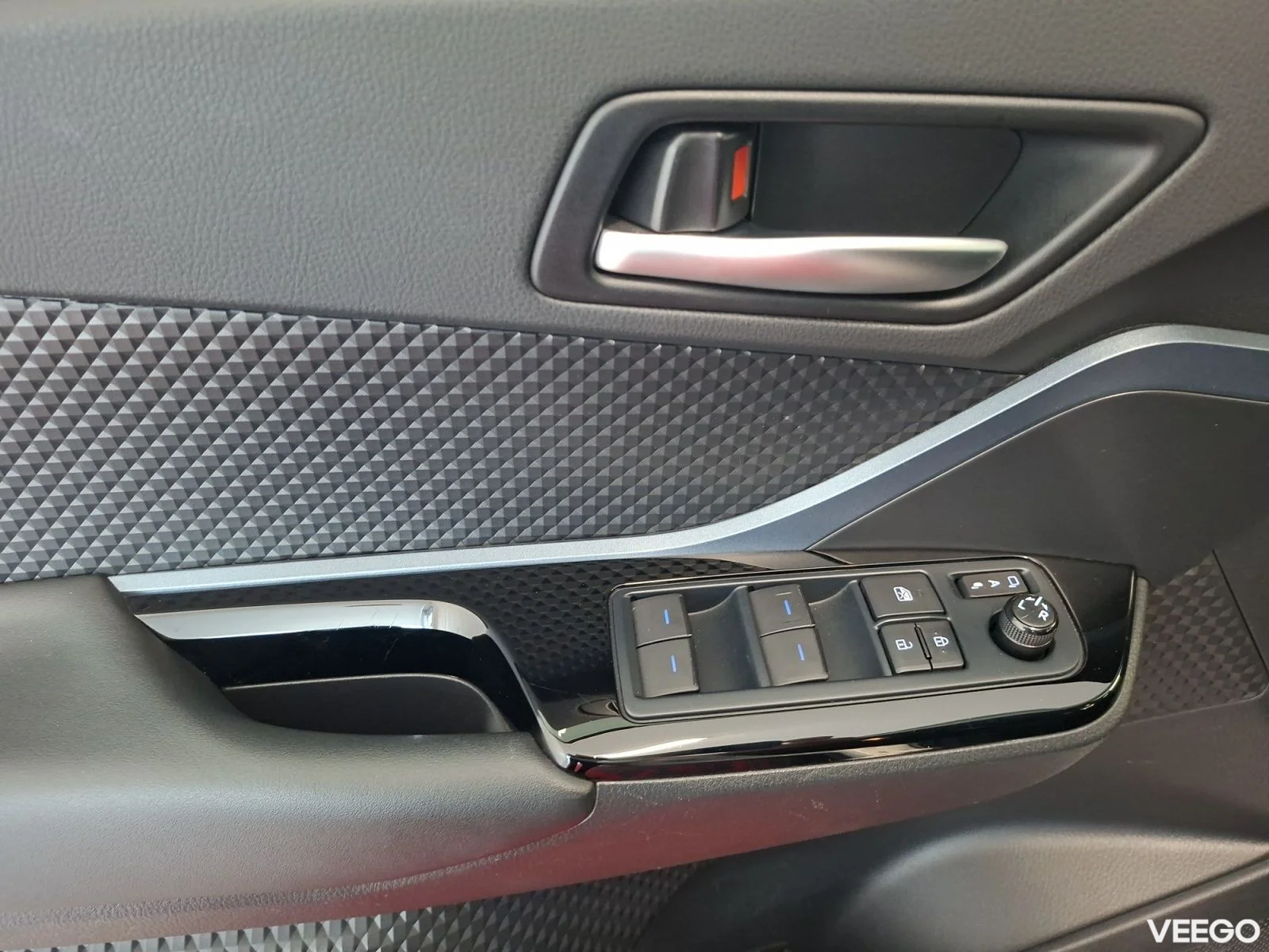 Toyota C-HR Style Hybrid 1.8 72kW
