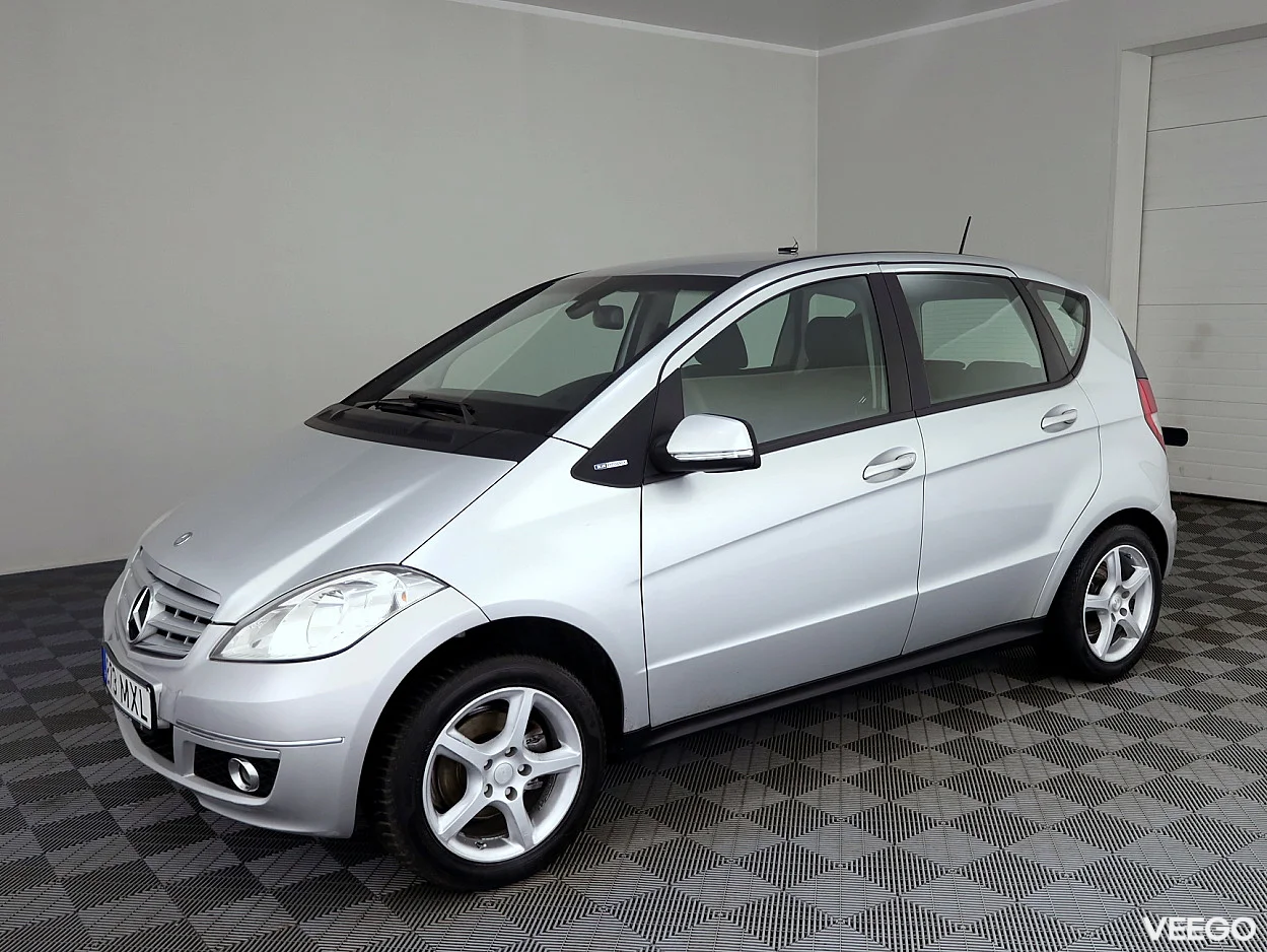 Mercedes-Benz A160 1.5 70kW