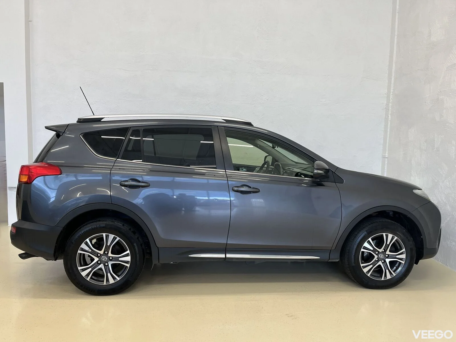 Toyota RAV4 111kW