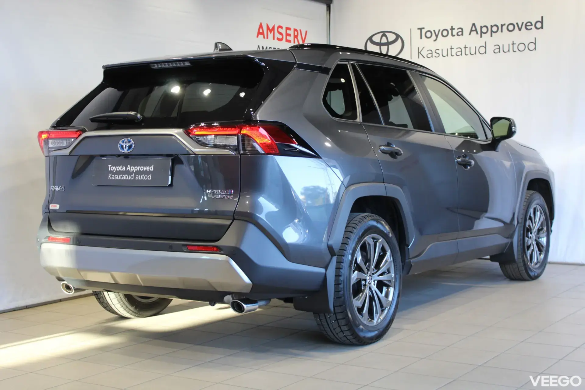 Toyota RAV4 Luxury Plus 4WD 2.5 131kW