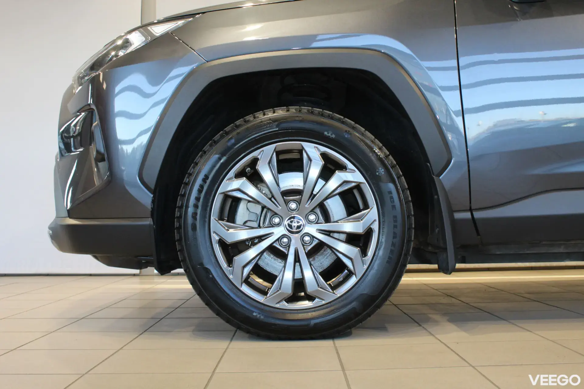 Toyota RAV4 Luxury Plus 4WD 2.5 131kW