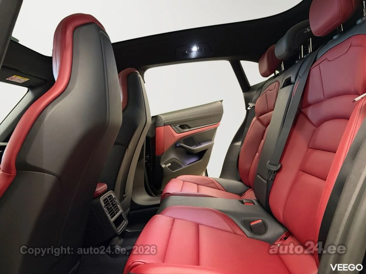 Porsche Taycan Cross Turismo 350kW
