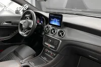 Mercedes-Benz CLA 180 7G-DCT 122HK AMG /Pano /B-Kamera 90kW