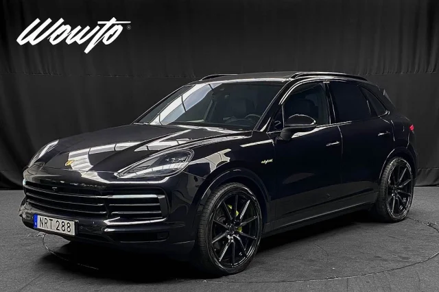 Image of Porsche Cayenne E-Hybrid 462HK /Burmester /PDCC/Pano/Se Spec 340kW