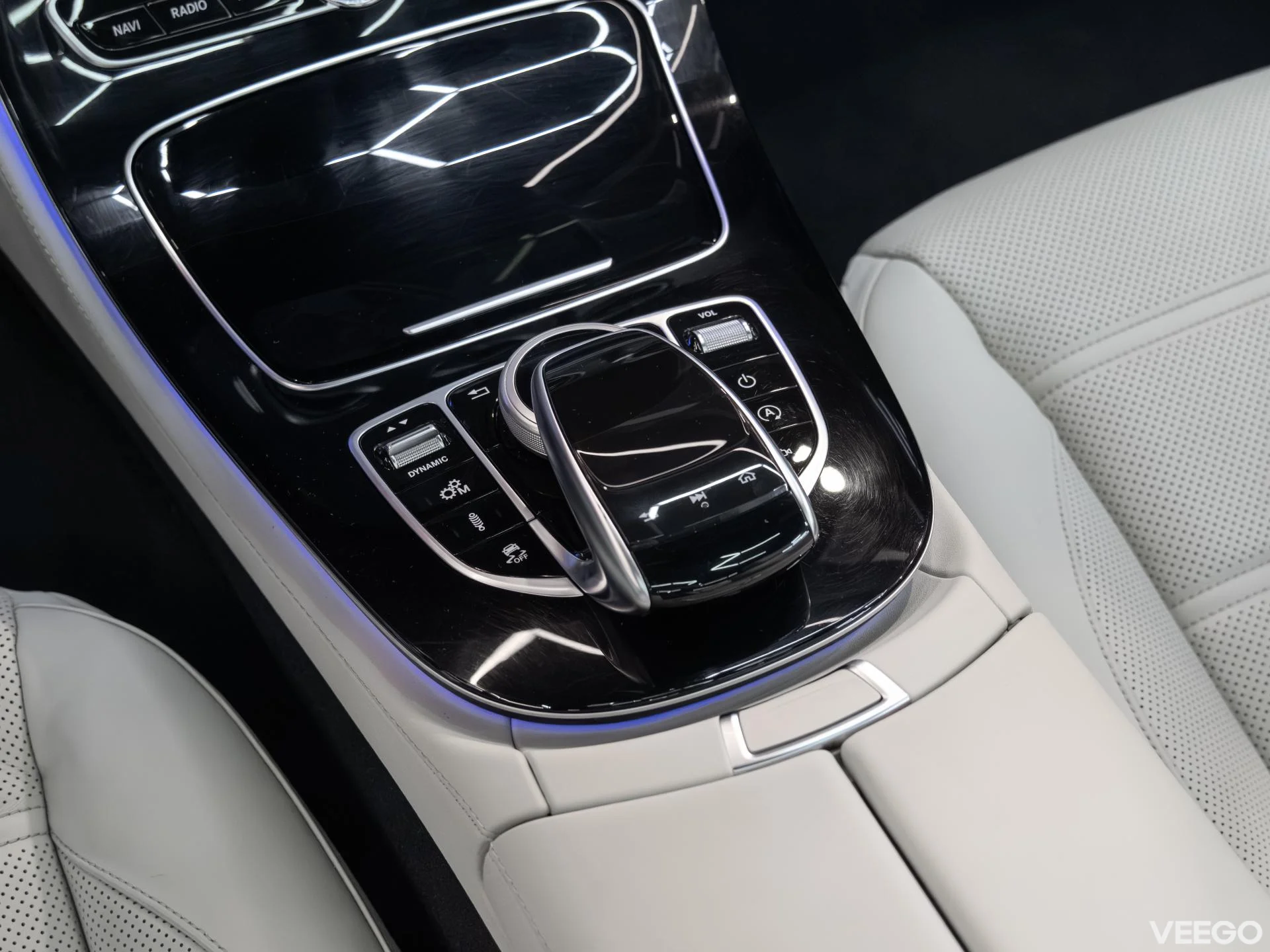 Mercedes-Benz E43 AMG 3.0 295kW