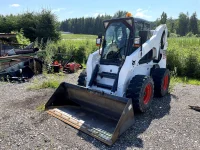 Bobcat S300 LIKE NEW 60kW thumbnail