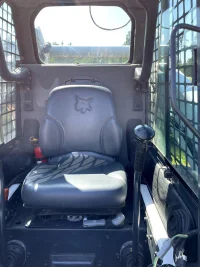 Bobcat S300 LIKE NEW 60kW thumbnail