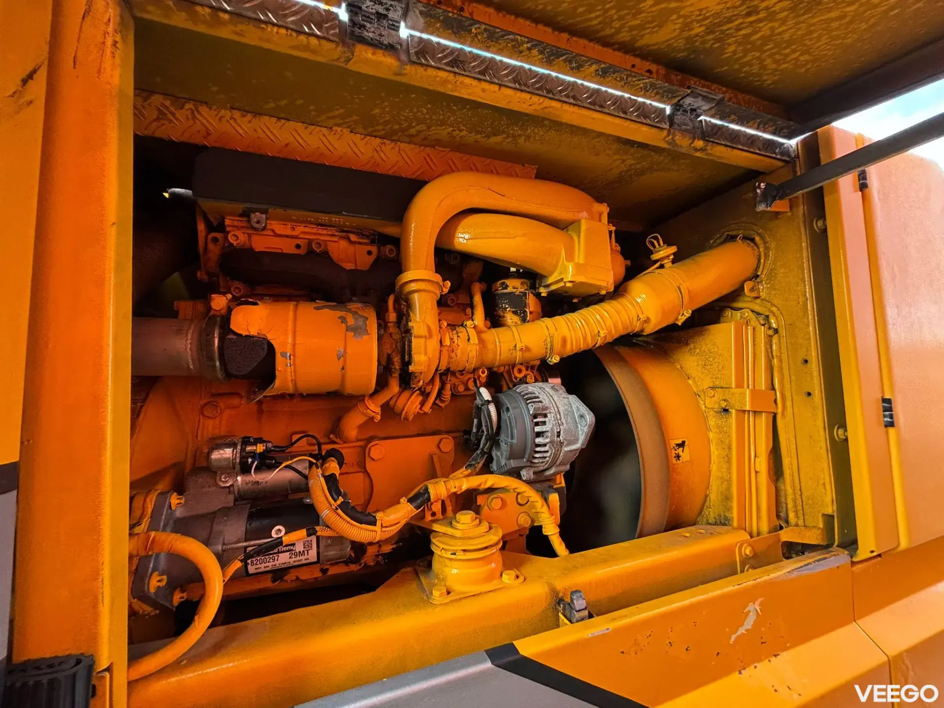 Tadano Faun ATF 110G-5 110 ton / MAIN BOOM 53 m / MOST ENGINE HOURS FROM IDLE / GOOD WORKING CONDITION 390kW