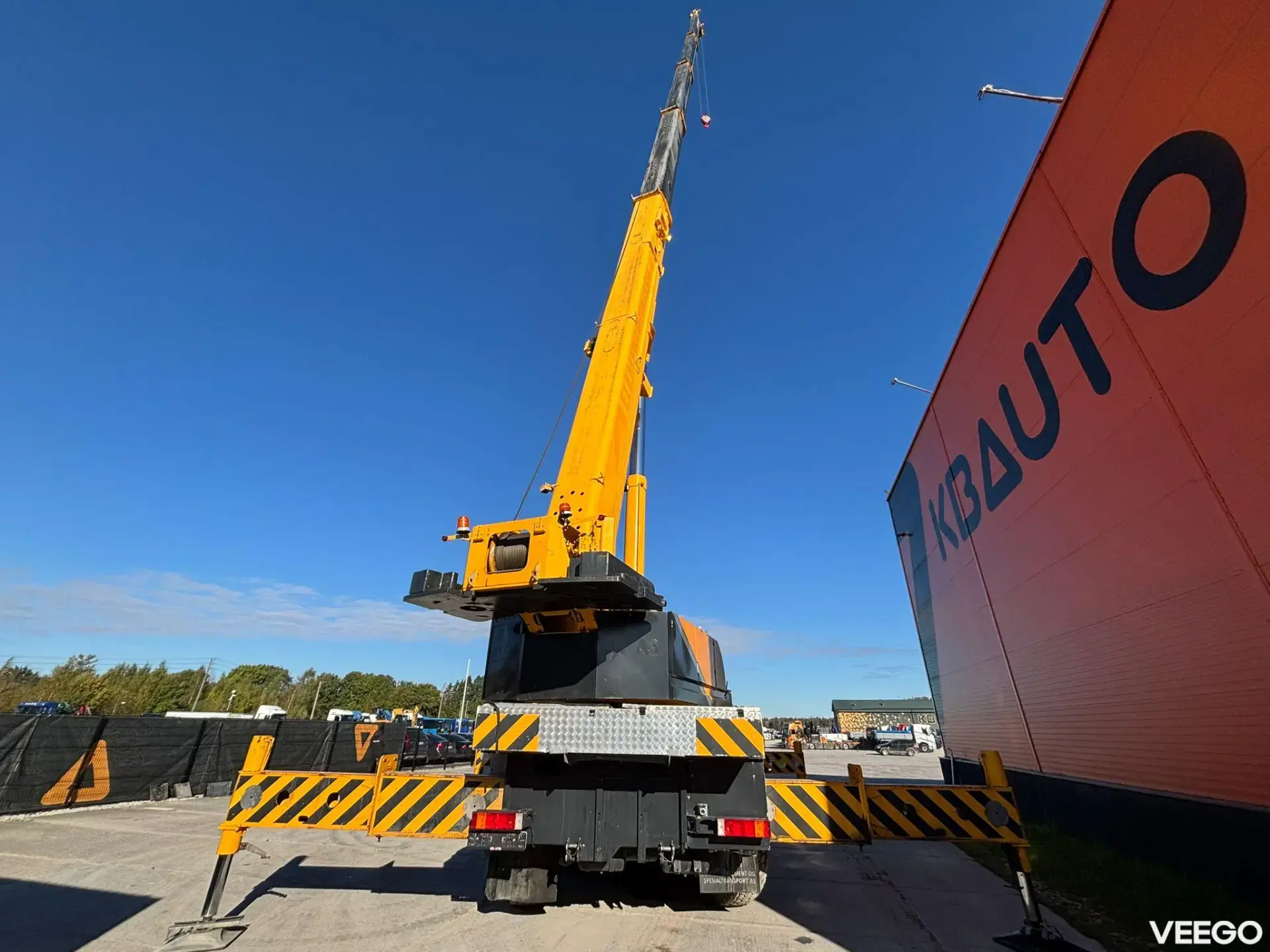 Tadano Faun ATF 110G-5 110 ton / MAIN BOOM 53 m / MOST ENGINE HOURS FROM IDLE / GOOD WORKING CONDITION 390kW