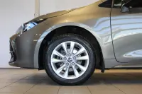 Toyota Corolla Touring Sports Active 1.8 72kW thumbnail