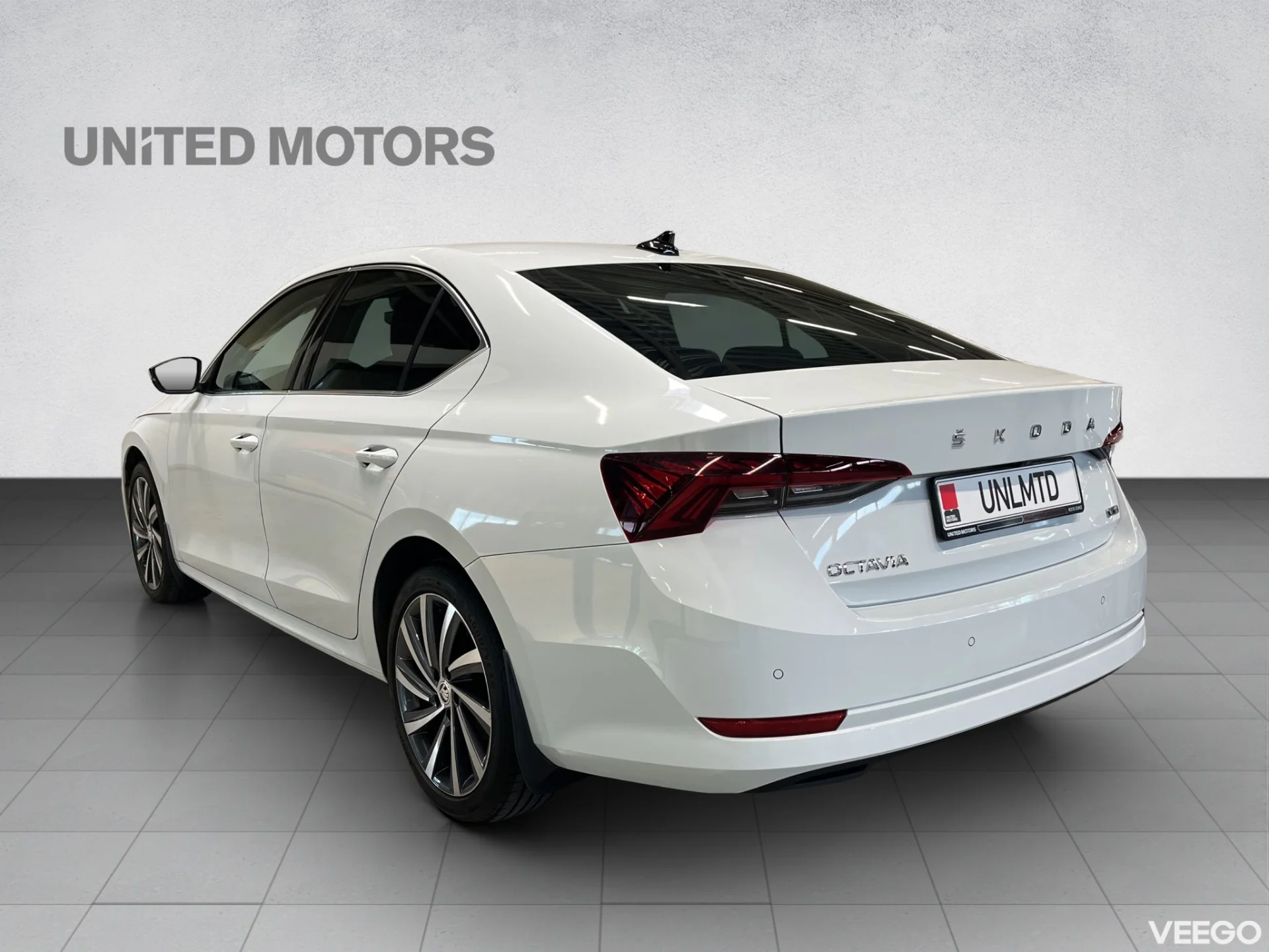 Skoda Octavia HB Elegance m-Hybrid 110kW