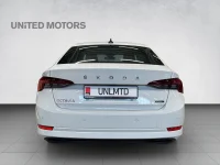 Skoda Octavia HB Elegance m-Hybrid 110kW thumbnail