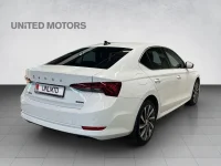 Skoda Octavia HB Elegance m-Hybrid 110kW thumbnail