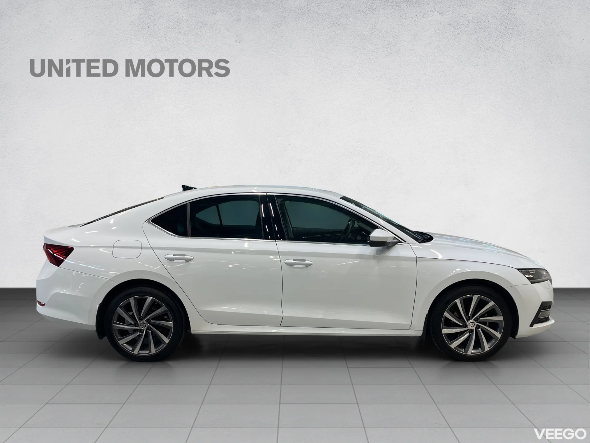 Skoda Octavia HB Elegance m-Hybrid 110kW