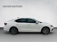 Skoda Octavia HB Elegance m-Hybrid 110kW thumbnail
