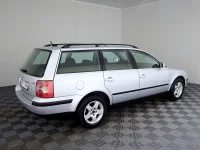 Volkswagen Passat 1.9 74kW thumbnail