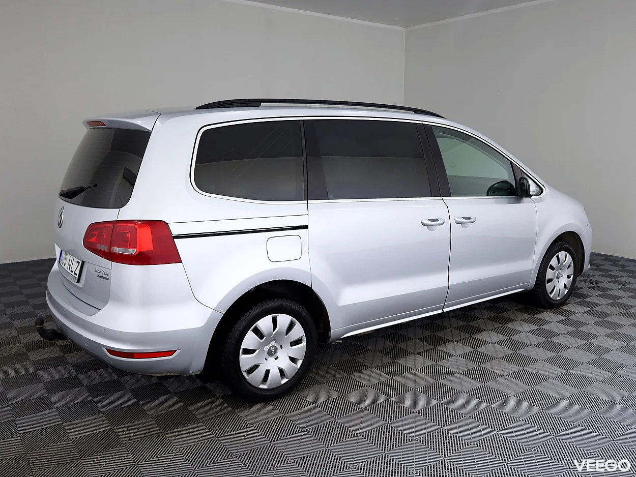 Volkswagen Sharan 2.0 104kW
