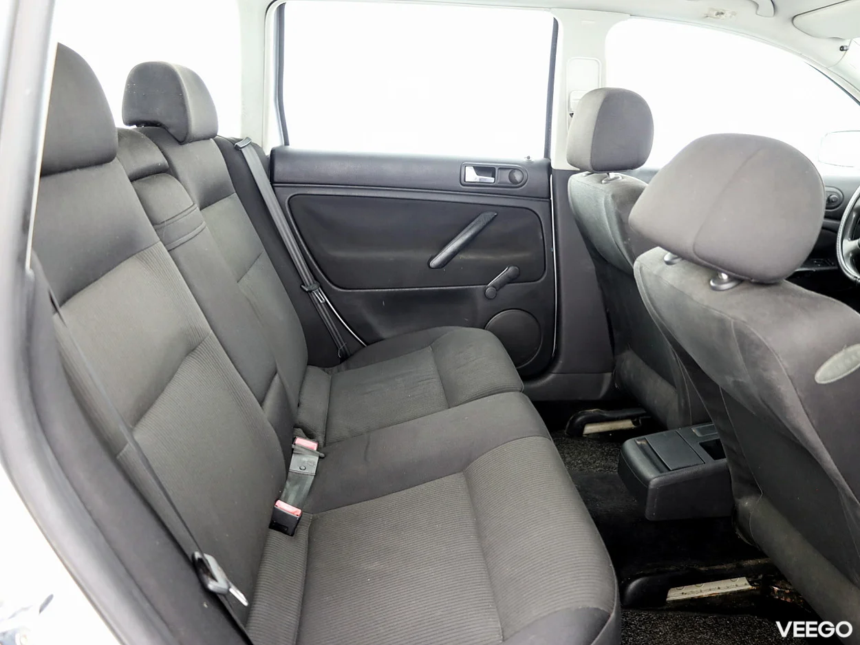 Volkswagen Passat 1.9 74kW