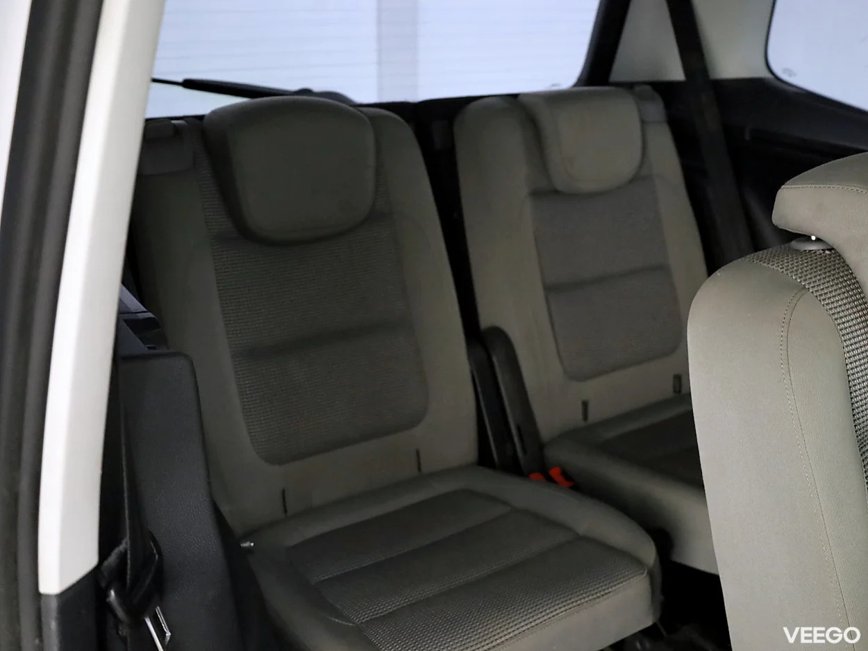 Volkswagen Sharan 2.0 104kW