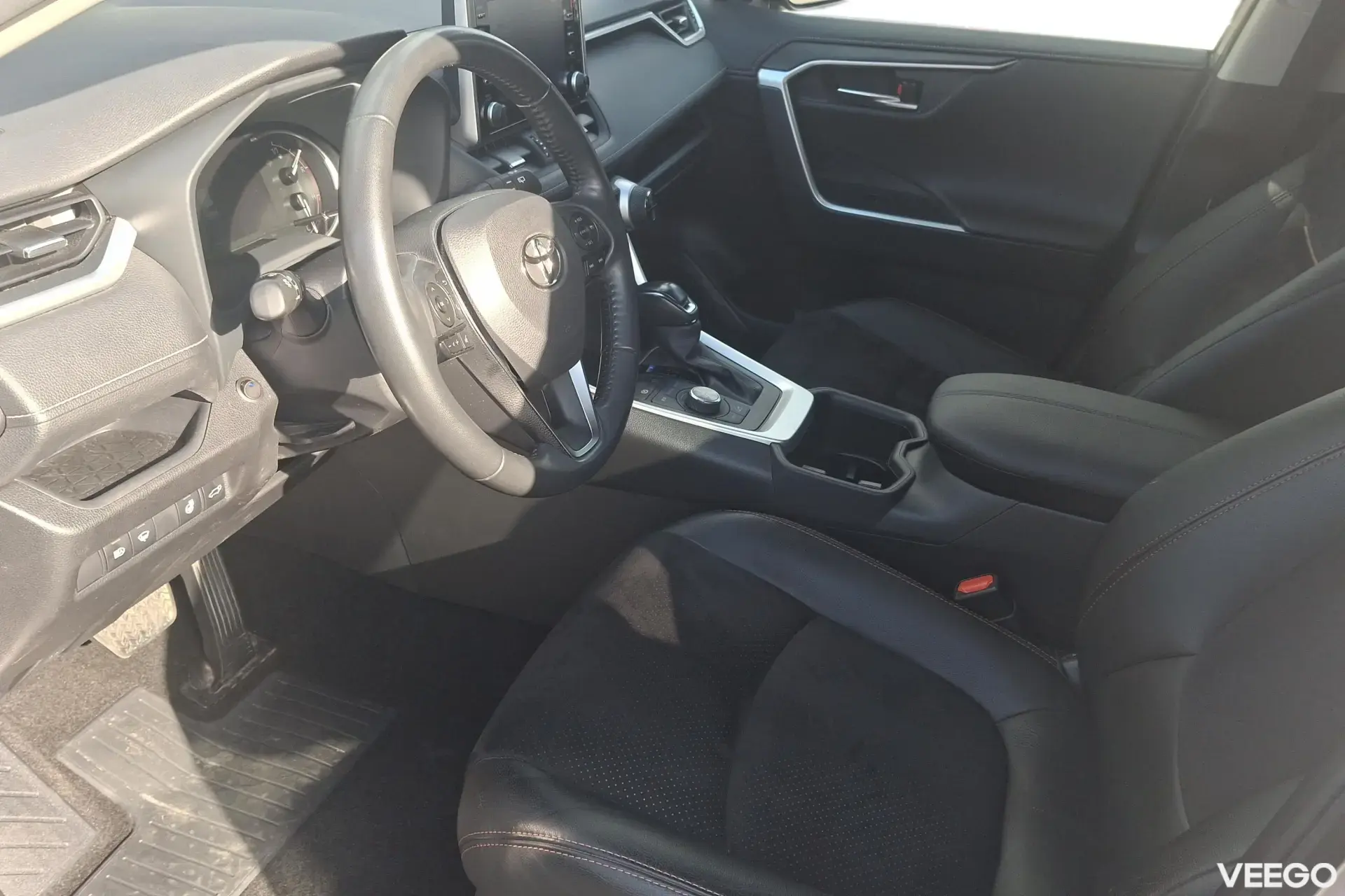 Toyota RAV4 Luxury Plus 129kW