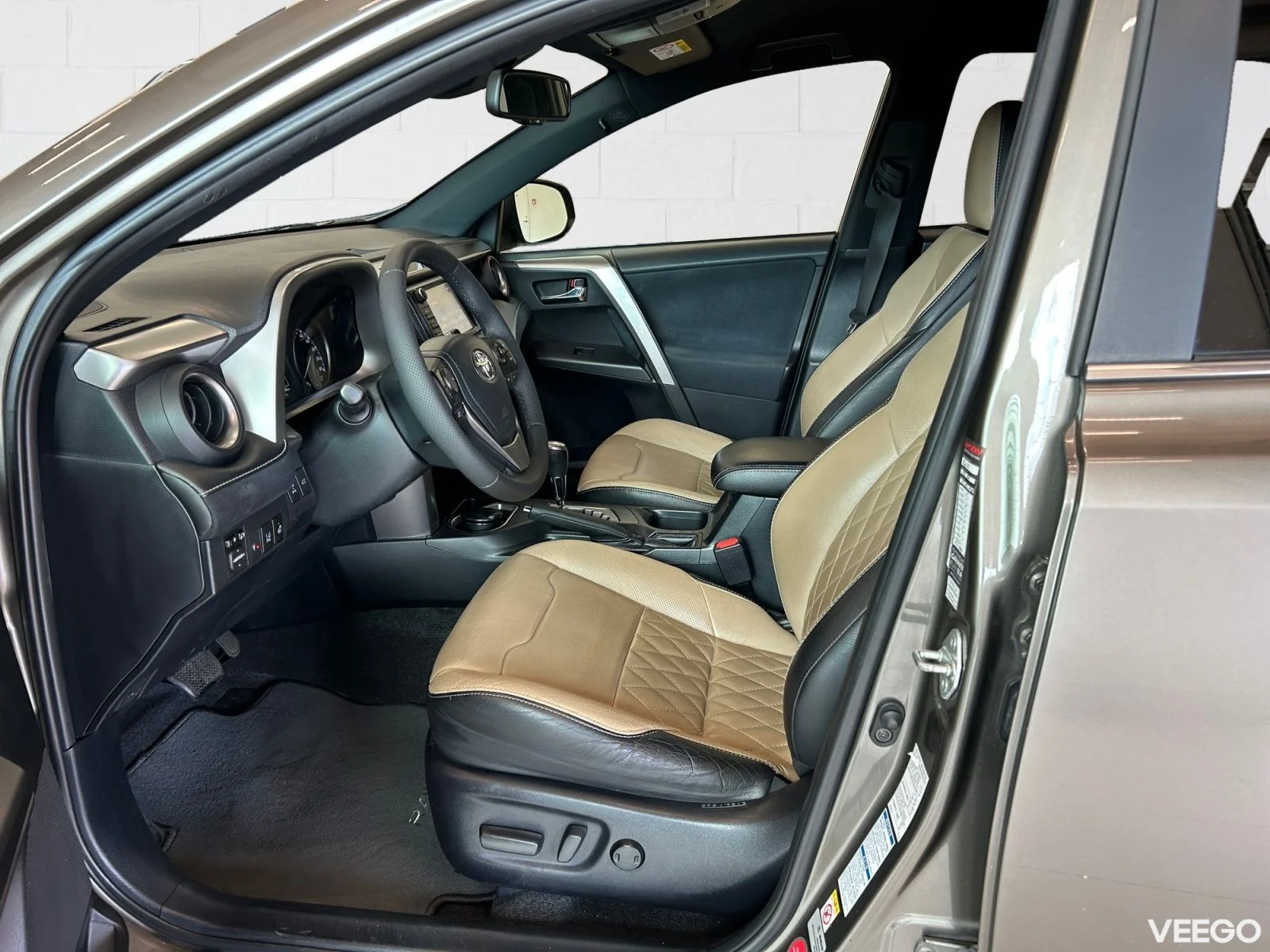 Toyota RAV4 Style Business Pack 2 112kW