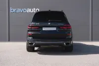 BMW X7 xDrive40d M Sportpakett 3 250kW thumbnail