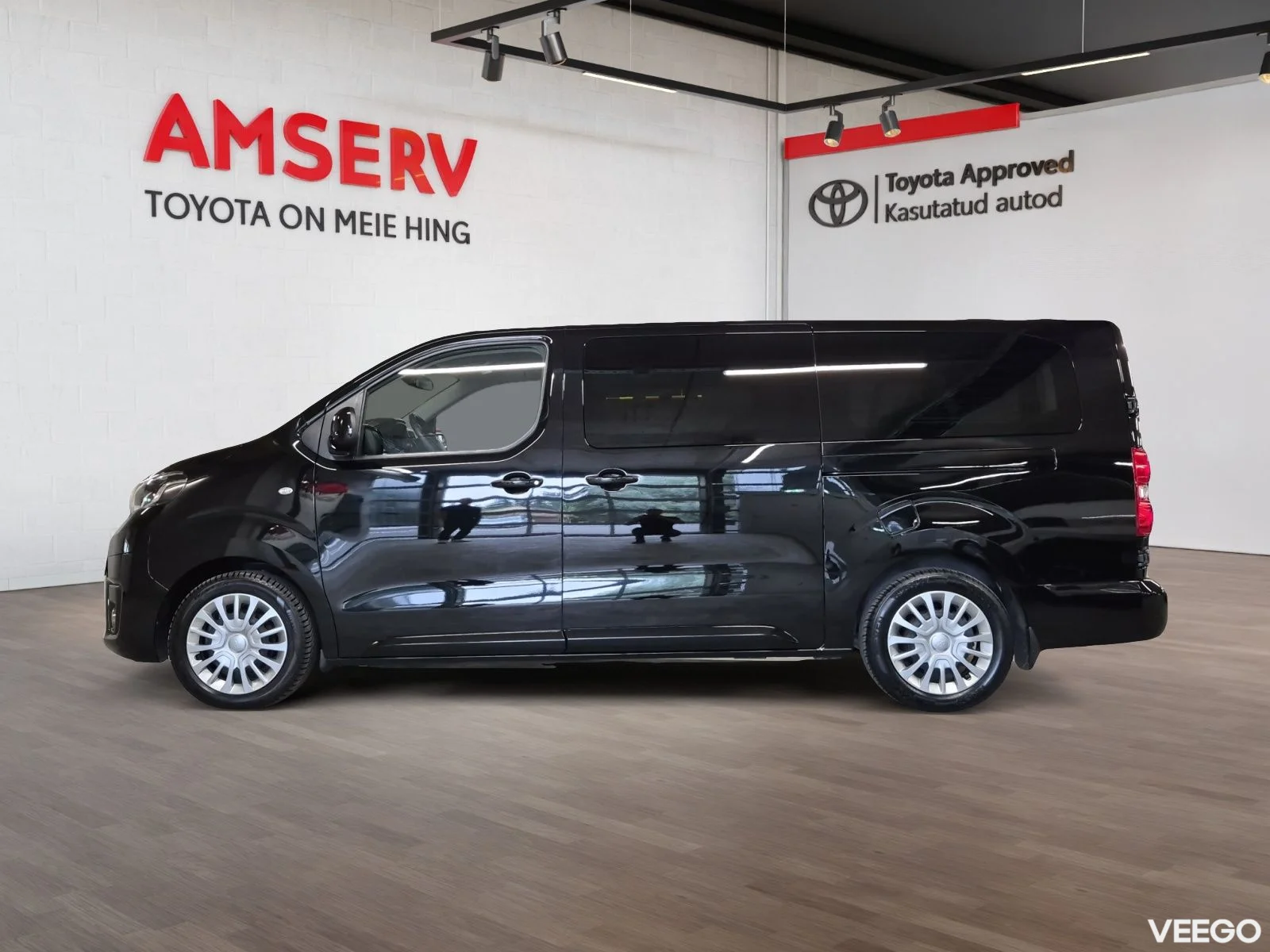 Toyota Proace Verso Long Shuttle 130kW