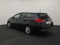 Toyota Auris 1.8 100kW thumbnail